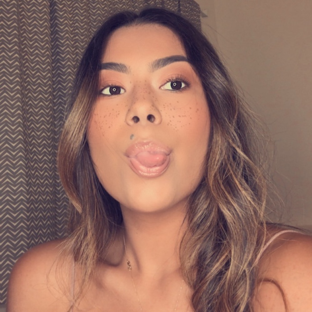 Meet your Posher, Gaby